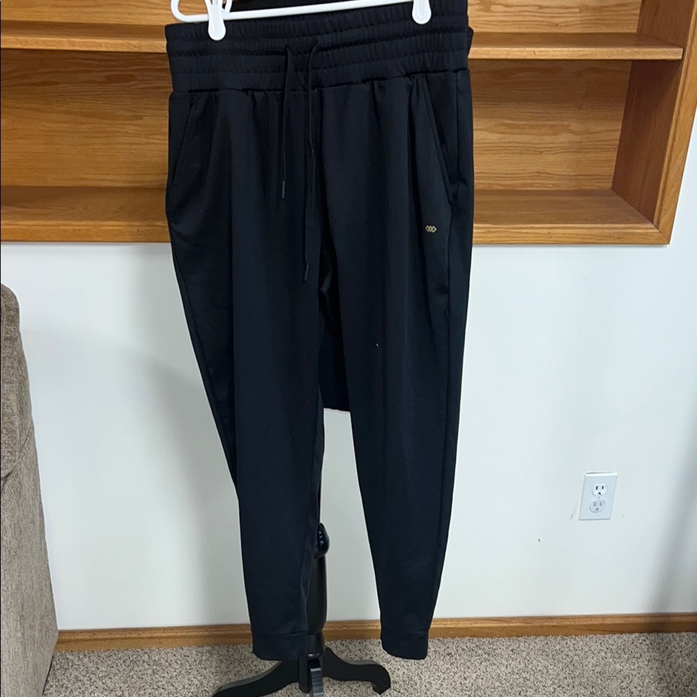 ⭐️ 3/$20 Women's Black Jogger Pants